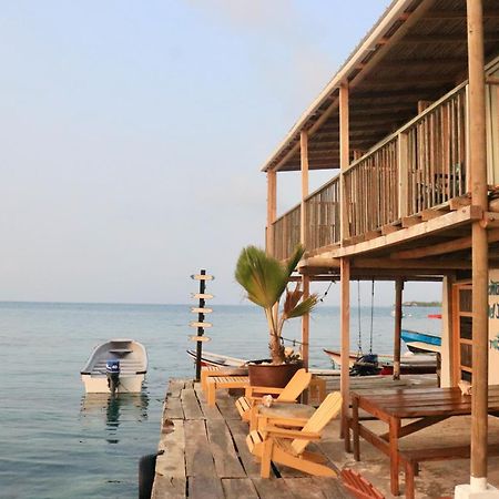 Hostel Santa Cruz Del Islote Extérieur photo