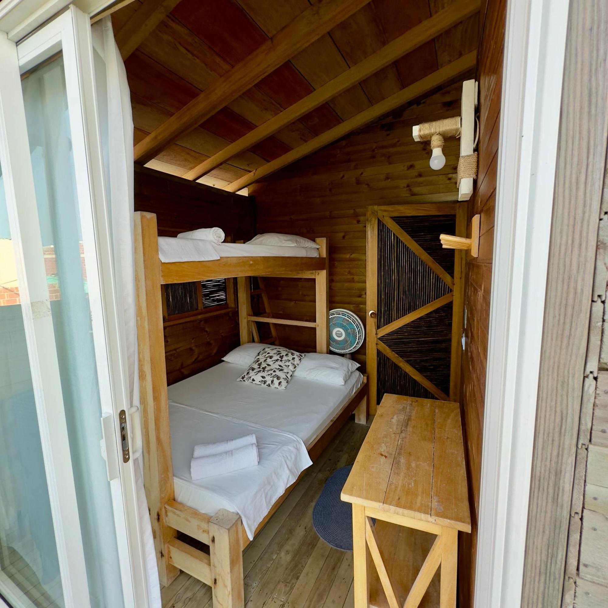 Hostel Santa Cruz Del Islote Extérieur photo